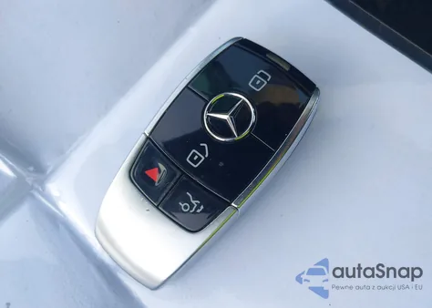 2021 Mercedes-Benz E 450 4Matic from USA, damaged, VIN W1KZF5KB4MA878375